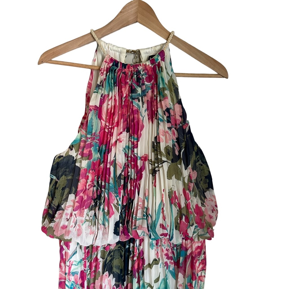 *SOLD* Plus Size Floral Maxi - Picture 7 of 15